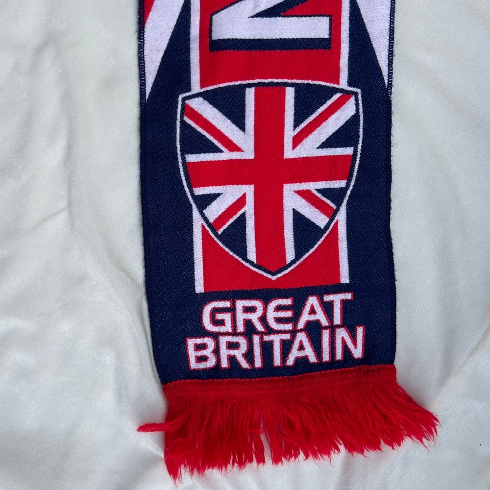 Great Britain scarf 56"